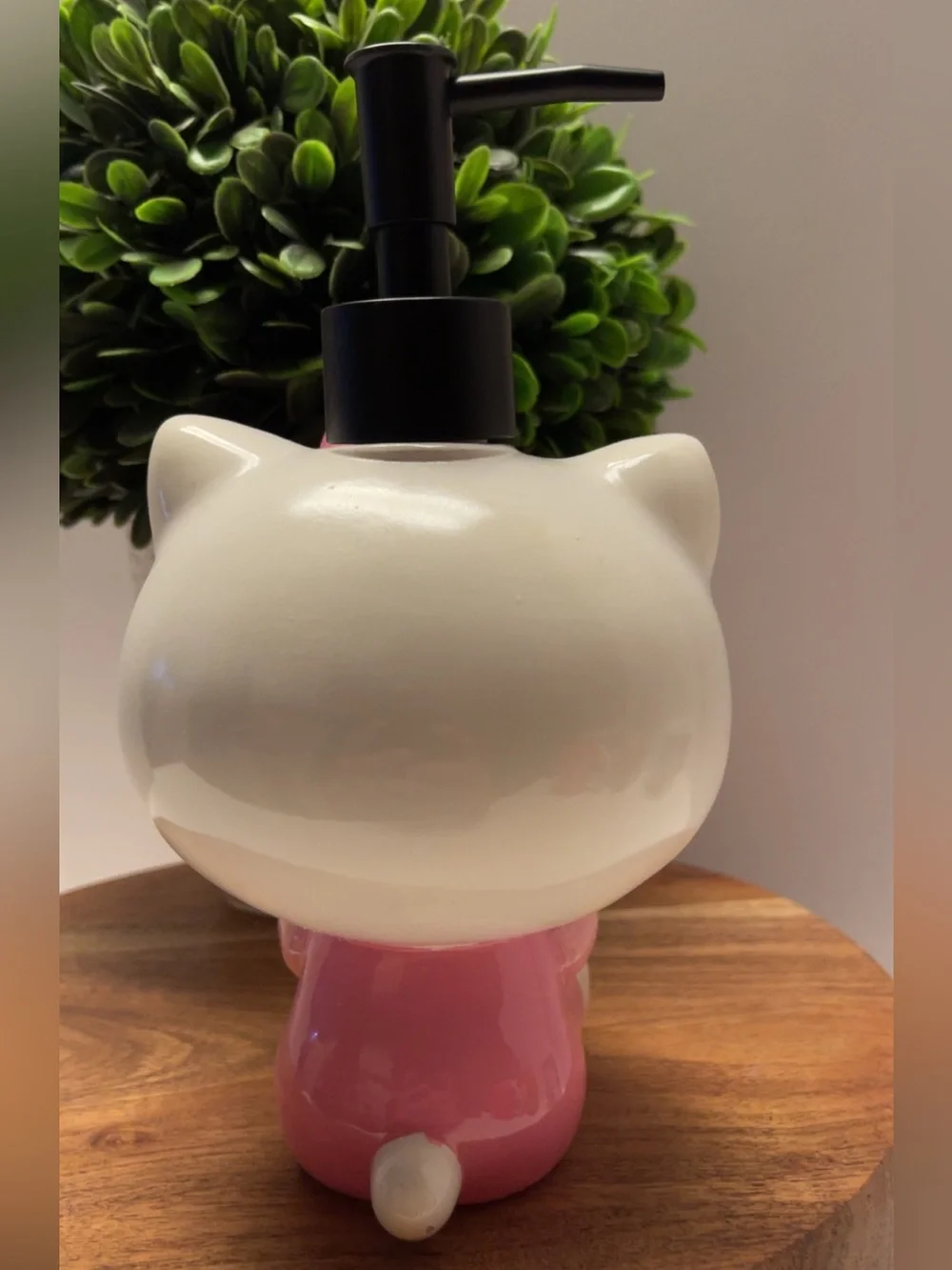 Sanrio Hello Kitty White Pink Strawberry Soap Dispenser